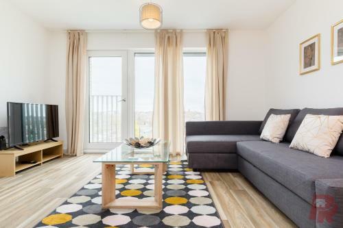 Luxury Birmingham City Apartments By O2 - Secure Gated Parking