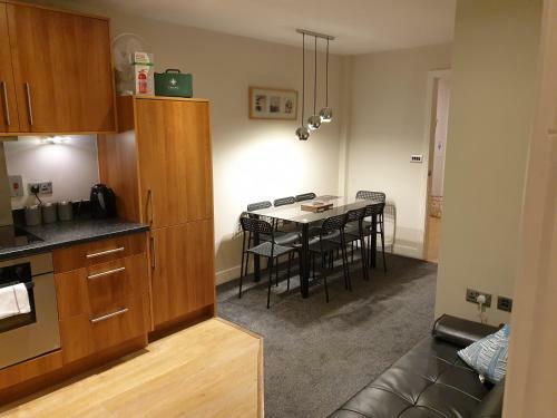 Apartamento Birmingham Amethyst, 3 Bedroom Apt ,sleeps 8 Guest
