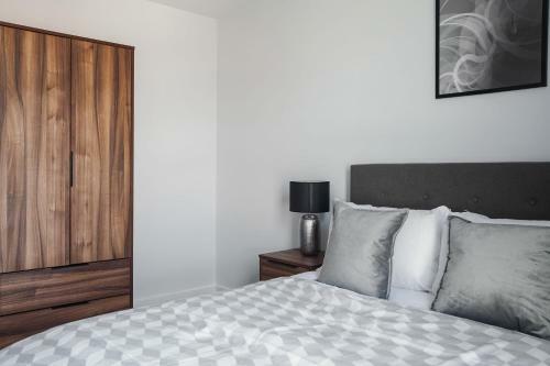 Modern 2 Bedroom Apartment In Central Birmingham