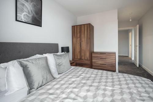 Modern 2 Bedroom Apartment In Central Birmingham