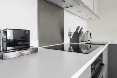 Beautiful 2br Birmingham Apartment With Stunning Views