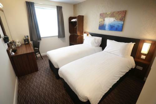 Hotel Willows, Blackburn By Marston's Inn
