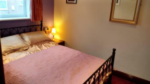 Hostal Selenite Guest House