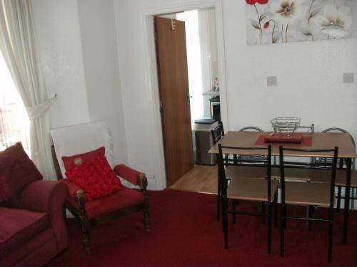 Lawnswood Holiday Apartments