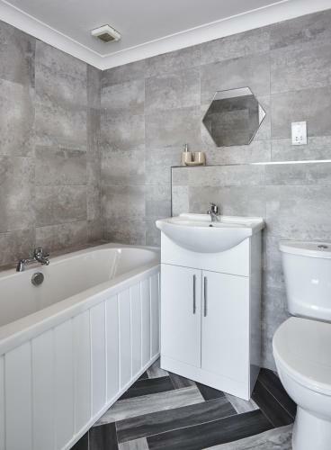 Fabrik Apartments - Harrowside