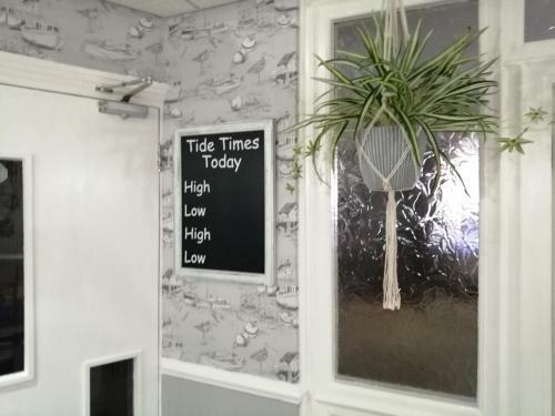 Hostal The Quorn Hotel
