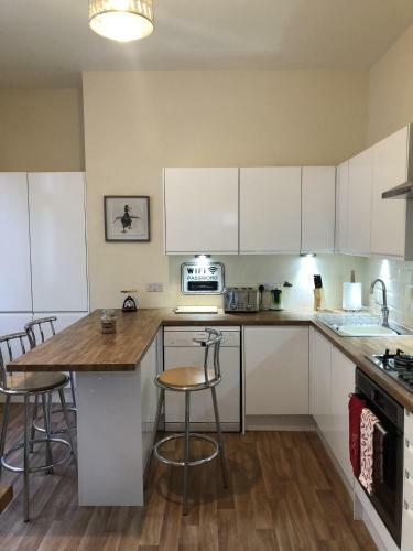 Sapphire Suite Sasco Apartments