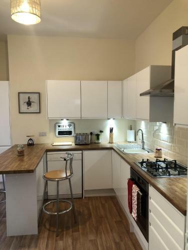 Sapphire Suite Sasco Apartments