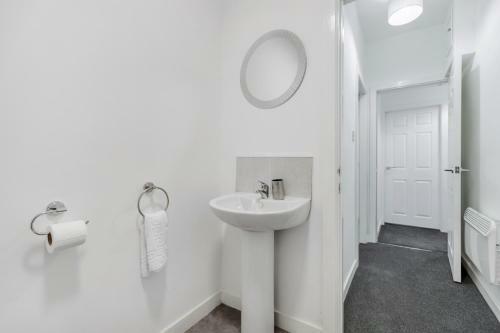 Central Apartments By Sasco