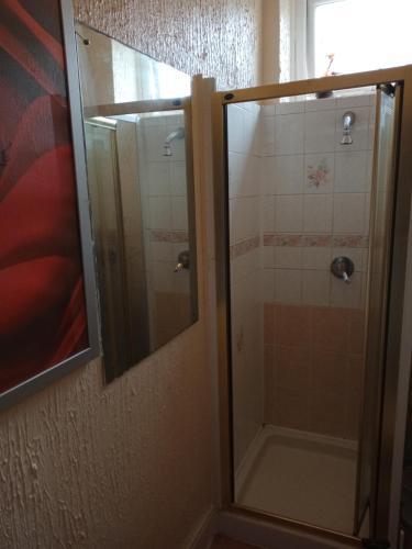 Hostal The Mayfair