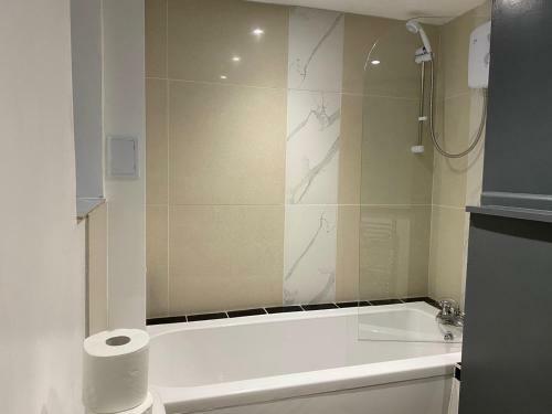Empire Blackpool Apartments - Tyldesley Road