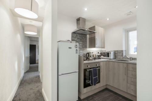 Staycation Apartments By Sasco