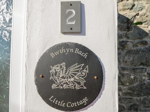 Bwthyn Bach