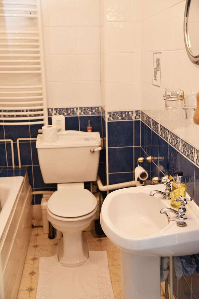 Bed & Breakfast Lower Bryanston Farm