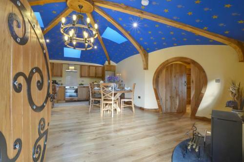 Hobbit House