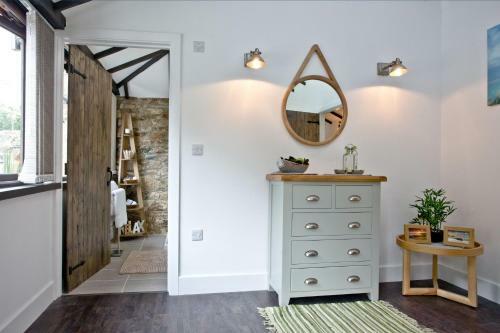 The Barn In Lanhydrock, Bodmin