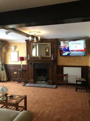 Crown Hotel Cotswold