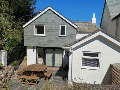 Hawthorn Cottage