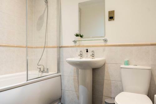 Redbourne Holiday Home