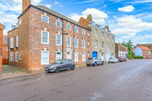 The Quayside Apartment Hotel