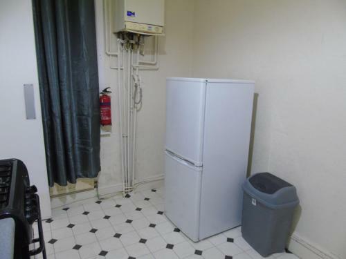 2-bed Apartment In Bolton