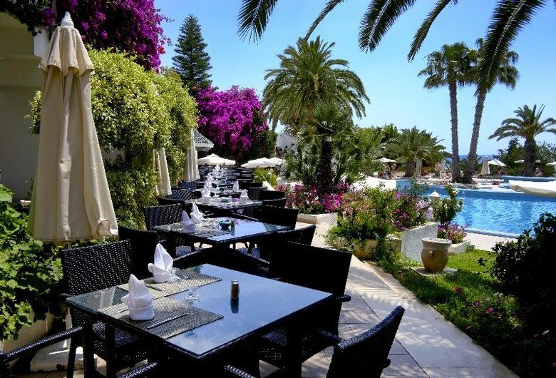 Hotel Sol Azur Beach