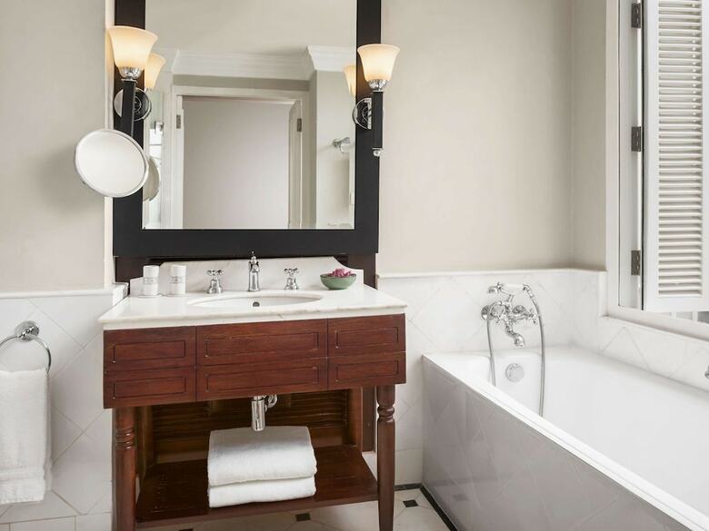 Hotel Raffles Le Royal