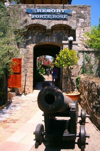 Apartamentos Forte Rose Resort