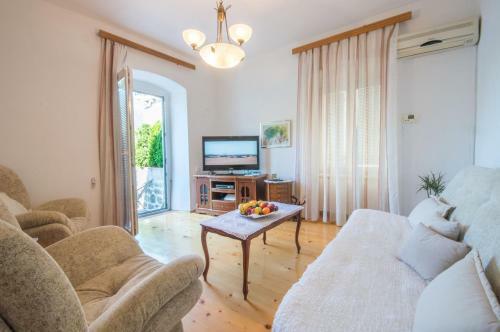 Apartment Kula