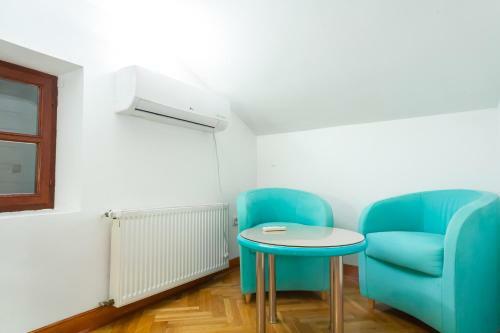 Apartments Perasto