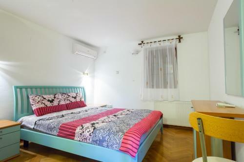 Apartments Perasto
