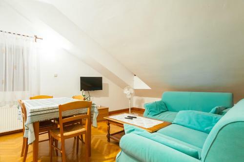 Apartments Perasto