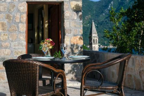 Apartments Perasto