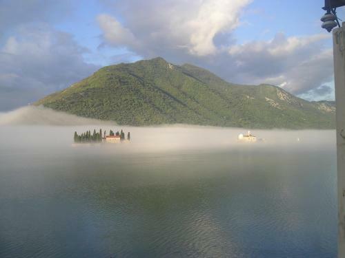 Apartment Dyonis Perast