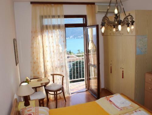 Hostal Guest House Tomanovic