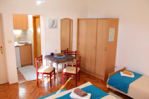 Hostal Guest House Tomanovic