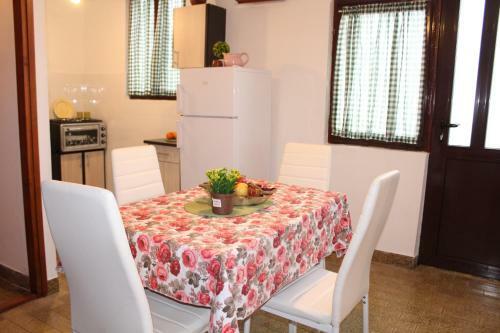 Hostal Guest House Tomanovic