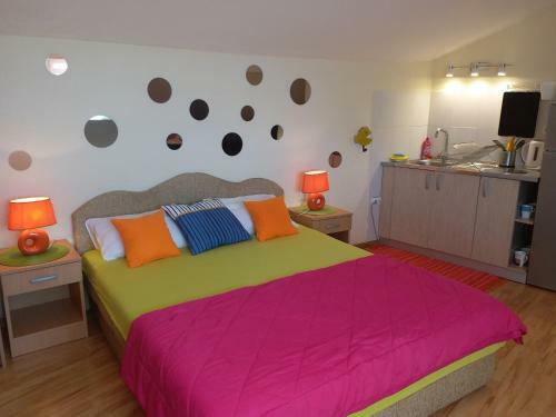 Apartments And Rooms Bumerang