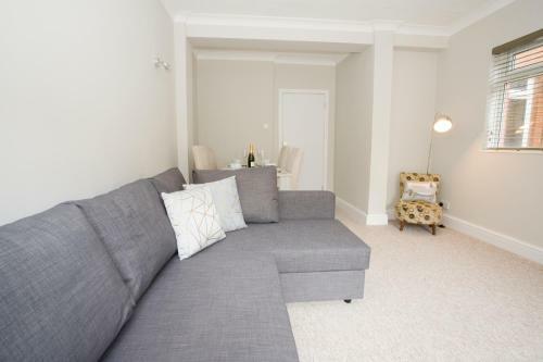 Chine Gardens - 2 Bedroom Apartment