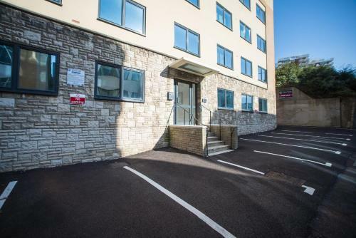 Pres Pier Apartment - Bournemouth