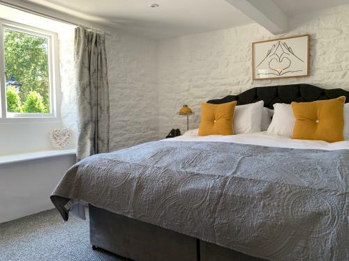 The Croft Apartment