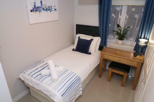 Hostal The Lavenders