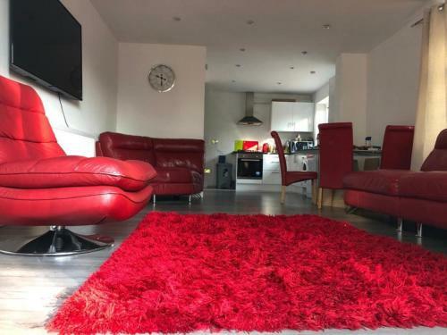 Stunning 2-bed House In High Wycombe
