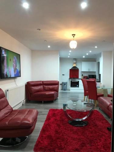 Stunning 2-bed House In High Wycombe