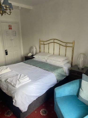Parlors Hall Hotel