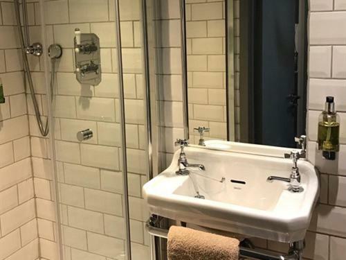 Hotel Ei8ht Brighton Guest Accommodation