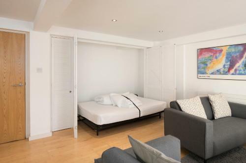 Trafalgar House Apartment Two
