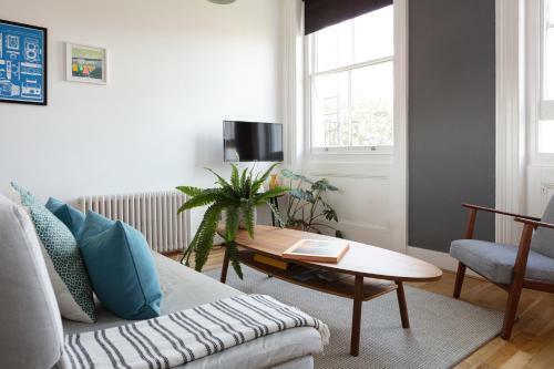 Stylish Central Brighton Apartment 500 M From Brighton Beach