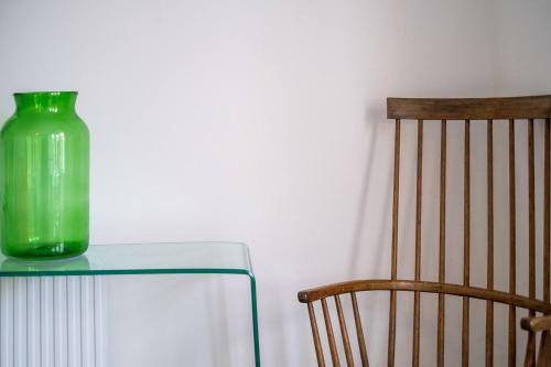 Apartamento Charming, Bright & New Beach Balcony Flat