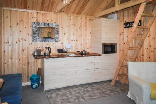 1bd Rustic Cabin The Perfect Weekend Hideaway!
